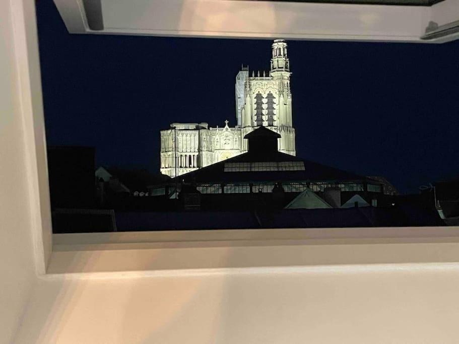 Le Bel Vue Apartment Sens Ngoại thất bức ảnh